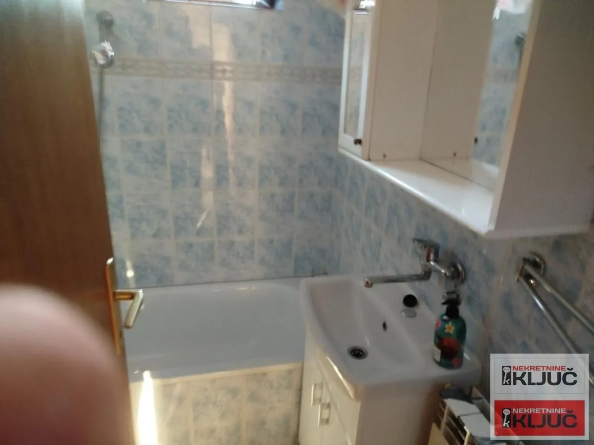 Rent, house, 170m², Adice, Novi Sad Sve Podlokacije