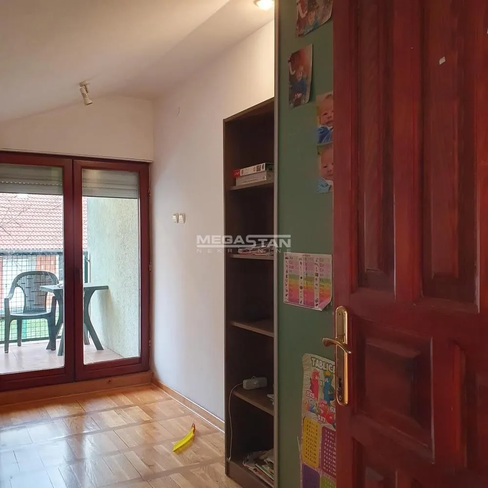 Sale, house, 84m², Uciteljsko Naselje, Zvezdara Sve Podlokacije
