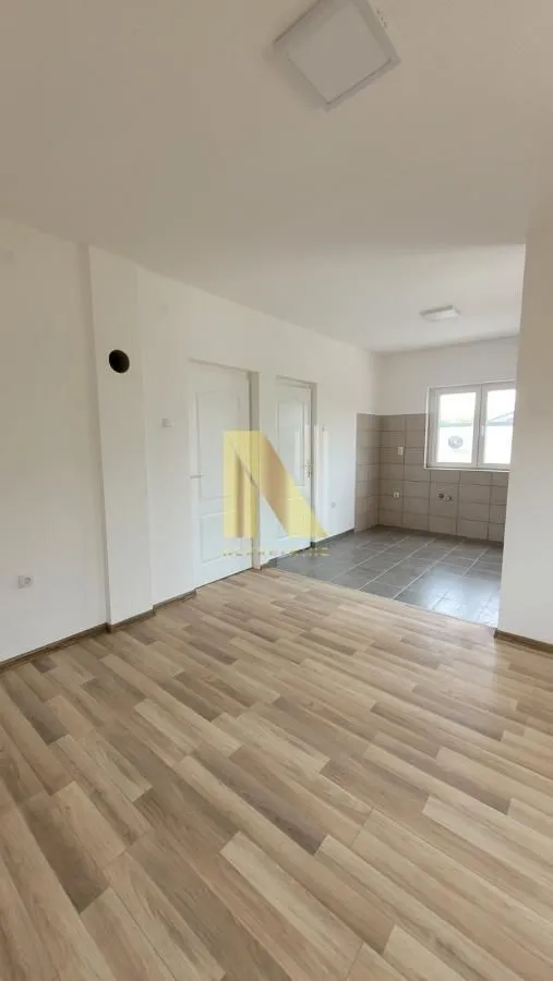 Prodaja, kuća, 105m², Petrovaradin, Novi Sad