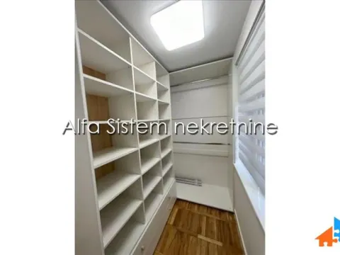 Rent, two bedroom apartment, 55m², Stari Grad, Beograd - image 11