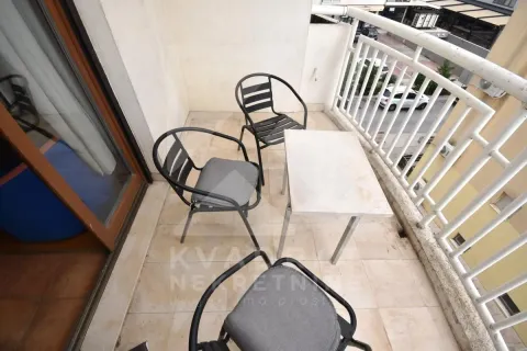 Rent, one bedroom apartment, 50m², Stari Aerodrom, Podgorica - image 11