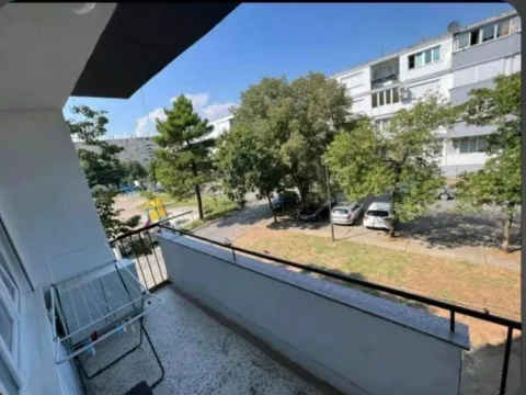 Sale, one bedroom apartment, 46m², Preko Morače, Podgorica - image 2