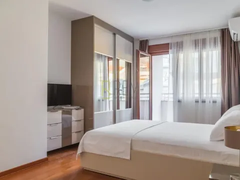 Prodaja, dvosoban stan, 89m², Bečići, Budva - image 4