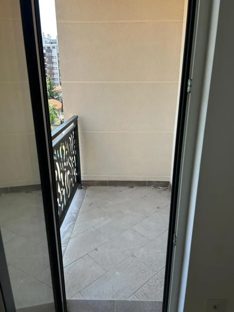 Prodaja, trosoban stan, 65m², Kluz, Zvezdara Sve Podlokacije