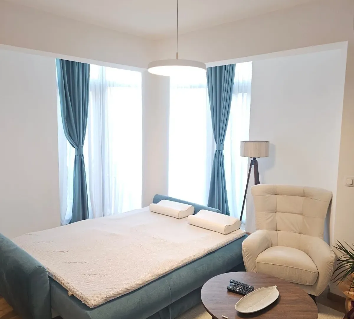 Rent, one bedroom apartment, 62m², Bečići, Budva