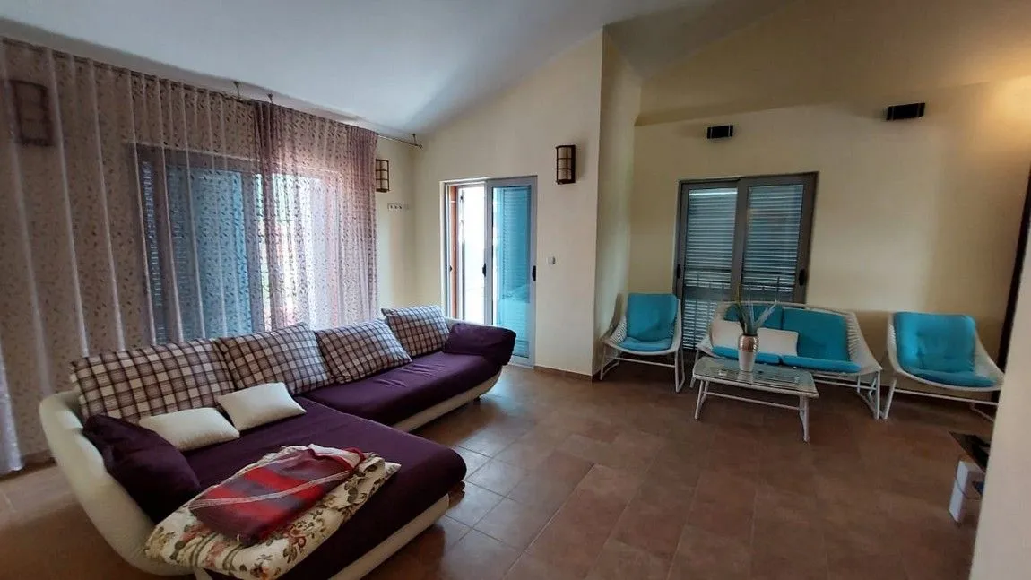 Prodaja, dvosoban stan, 128m², Kotor, Crna Gora