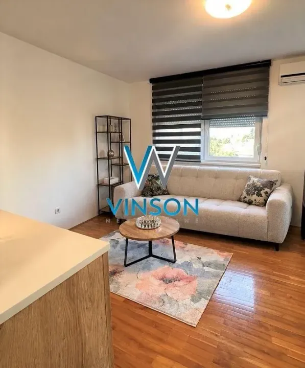 Izdavanje, jednosoban stan, 44m², Grbavica, Novi Sad Sve Podlokacije