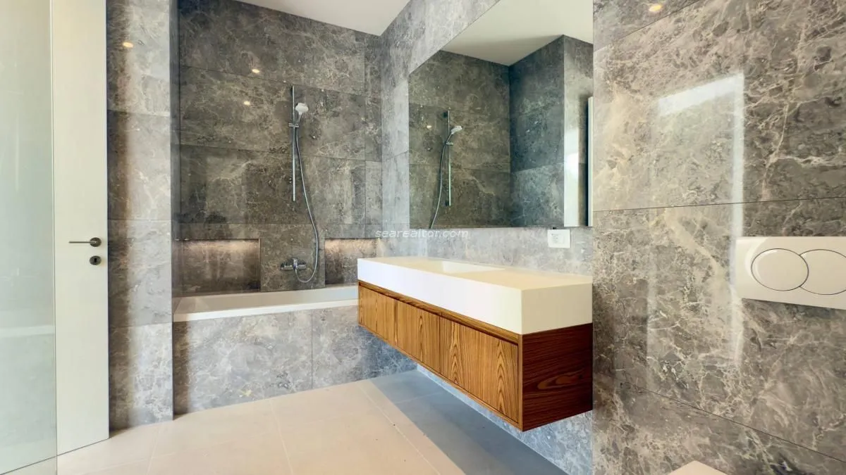 Prodaja, kuća, 350m², Krašići, Tivat