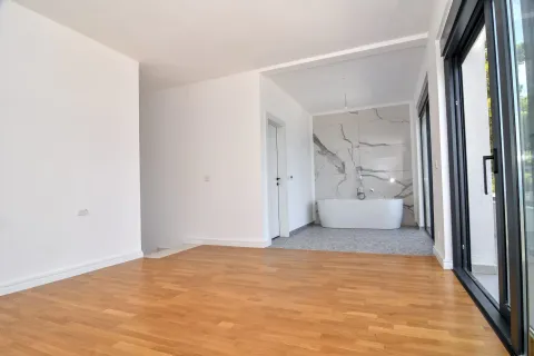 Sale, house, 184m², Budva, Crna Gora - image 16