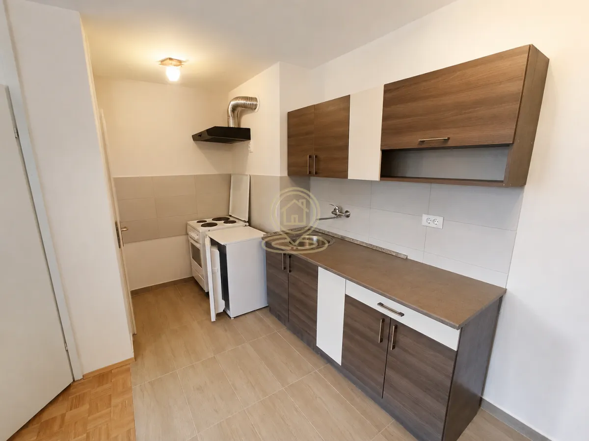 Izdavanje, dvosoban stan, 53m², Liman 2, Novi Sad Sve Podlokacije