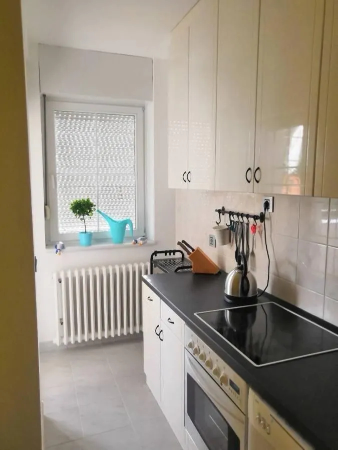 Prodaja, dvosoban stan, 64m², Centar, Novi Sad