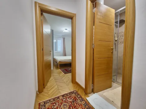 Izdavanje, jednosoban stan, 60m², Budva, Crna Gora - image 8