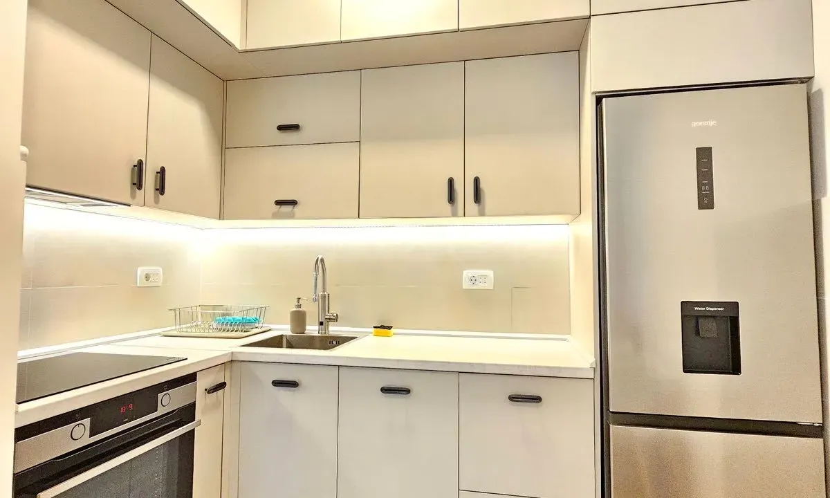 Rent, one bedroom apartment, 40m², Pobrežje, Podgorica