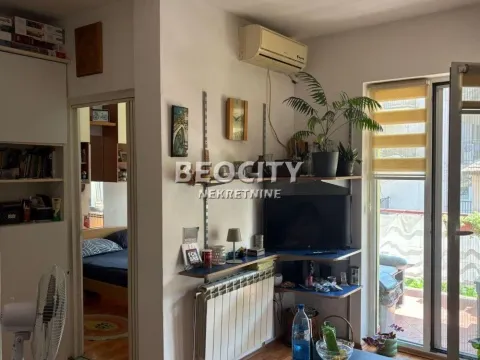 Prodaja, stan, 30m², Kneževac, Beograd - image 4