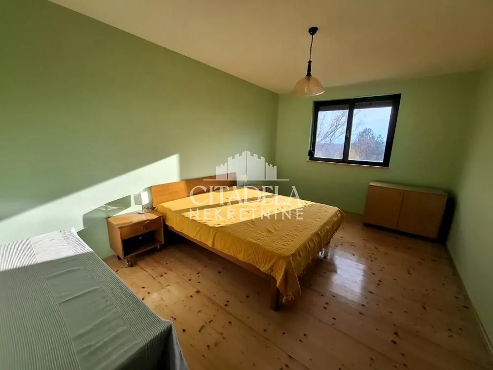 Prodaja, kuća, 173m², Irig, Srbija