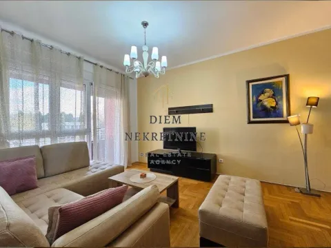 Rent, one bedroom apartment, 52m², Centar, Bar - image 12