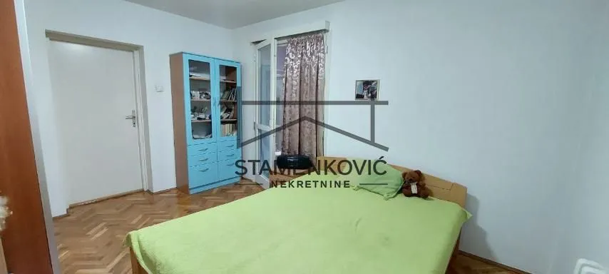 Prodaja, dvosoban stan, 58m², Bulevar Oslobodjenja, Novi Sad Sve Podlokacije