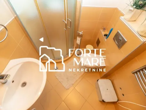 Sale, one bedroom apartment, 75m², Đenovići, Herceg Novi - image 3