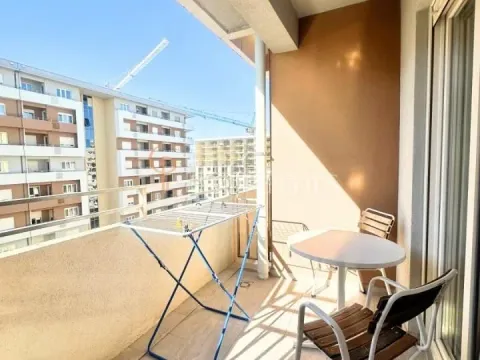 Izdavanje, stan, 54m², Central Point, Podgorica - image 10