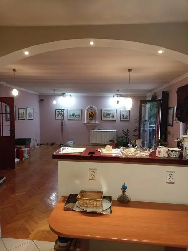 Sale, three bedroom apartment, 111m², Kraljevo, Srbija