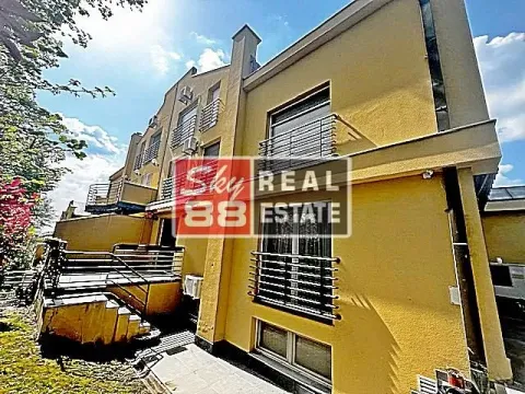 Prodaja, kuća, 300m², Banovo Brdo, Beograd - image 10