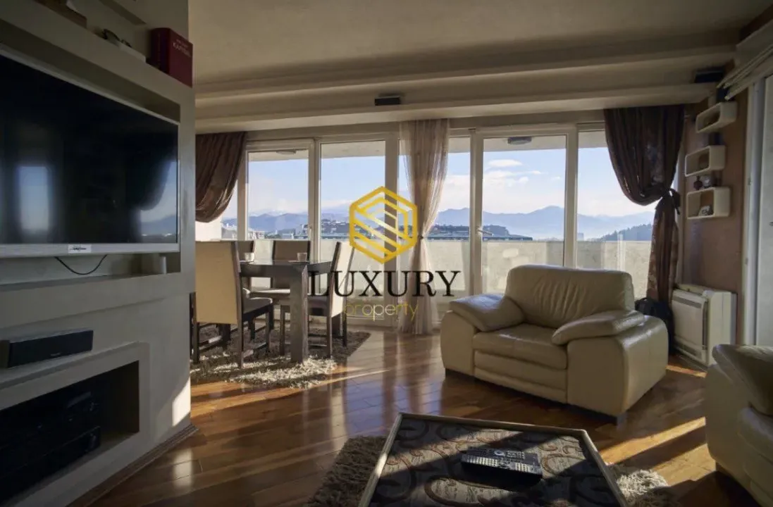 Prodaja, jednosoban stan, 90m², Kod Big Fashion-a, Podgorica