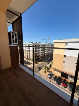 Izdavanje, dvosoban stan, 72m², New City, Podgorica - image 15