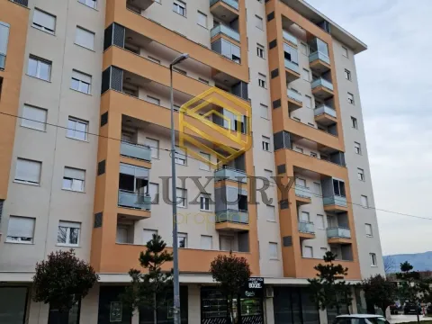 Izdavanje, jednosoban stan, 43m², City Kej, Podgorica - image 13