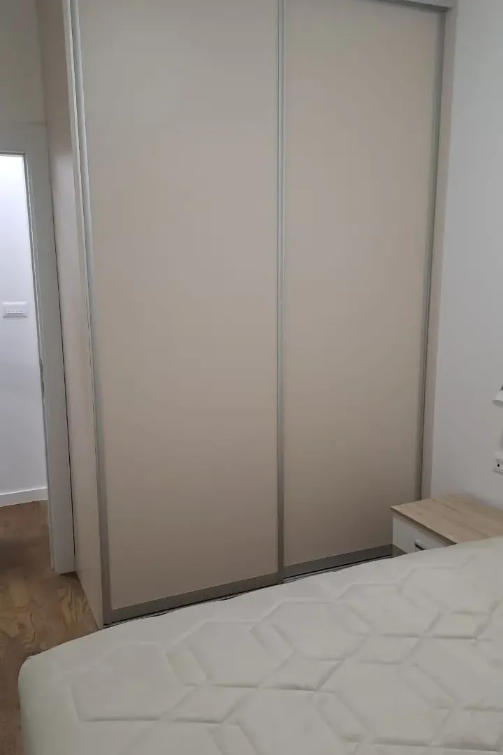 Izdavanje, jednosoban stan, 45m², Stari Aerodrom, Podgorica