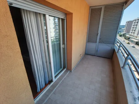Rent, studio apartment, 35m², City Kvart, Podgorica - image 14