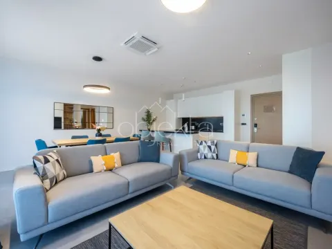 Izdavanje, stan, 90m², Tivat, Crna Gora - image 2