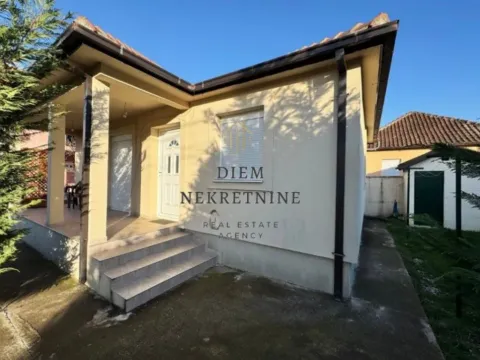 Rent, house, 70m², Velje Brdo, Podgorica - image 3