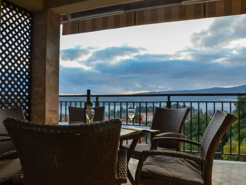 Prodaja, stan, 176m², Tivat, Crna Gora - image 2