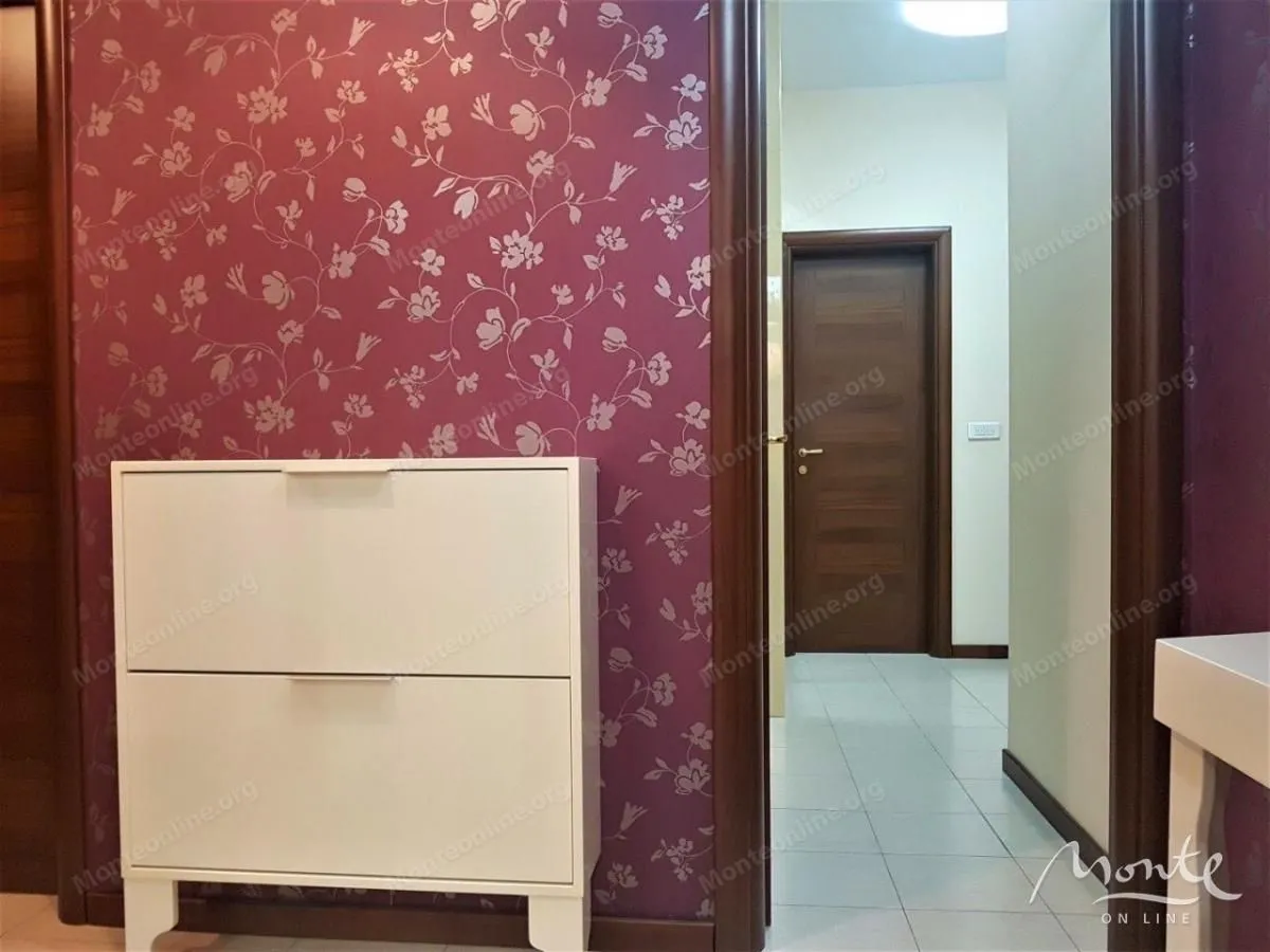 Prodaja, dvosoban stan, 92m², City Kvart, Podgorica
