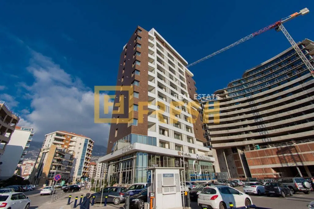 Prodaja, jednosoban stan, 46m², Centar, Budva