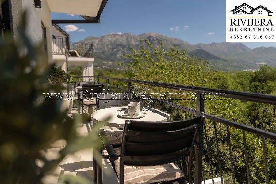 Sale, house, 165m², Tivat, Crna Gora