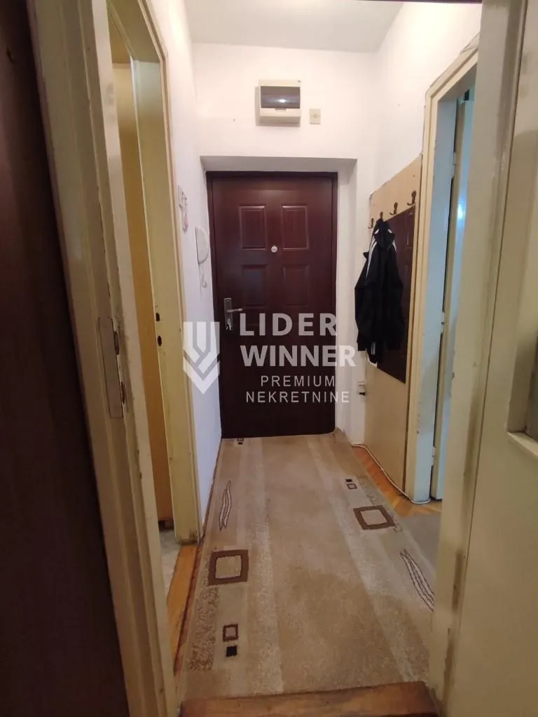 Sale, one bedroom apartment, 33m², Karaburma, Palilula Sve Podlokacije