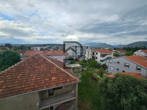 Izdavanje, stan, 48m², Stari Aerodrom, Podgorica - image 6