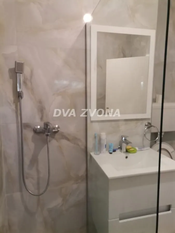 Prodaja, dvosoban stan, 53m², Novo naselje, Novi Sad
