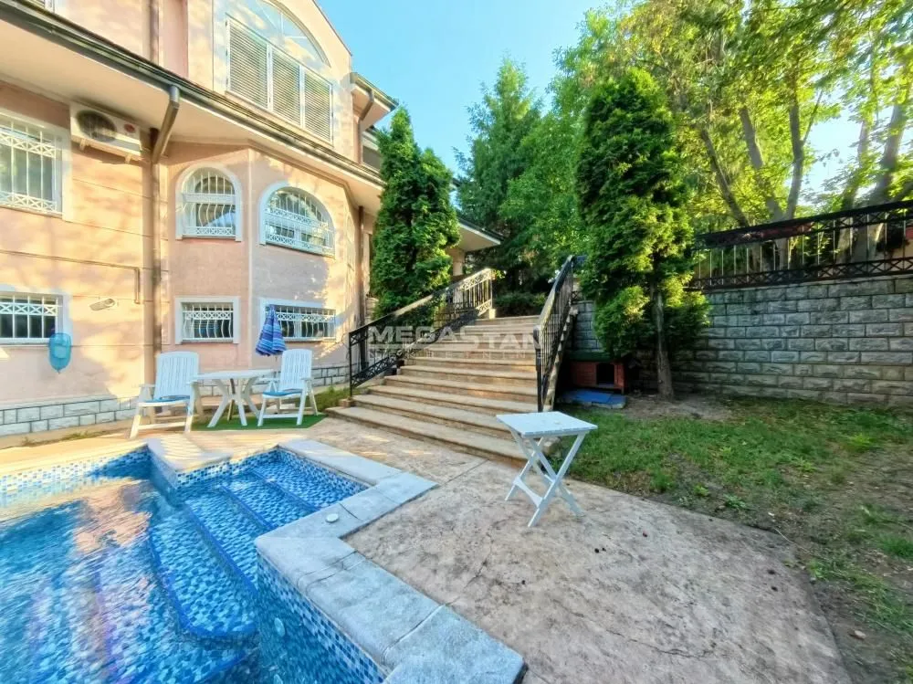 Sale, house, 600m², Savski Venac, Beograd