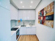 Izdavanje, trosoban stan, 92m², Čubura, Beograd - image 7