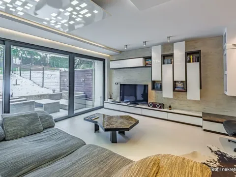 Sale, house, 305m², Čukarica, Beograd - image 3