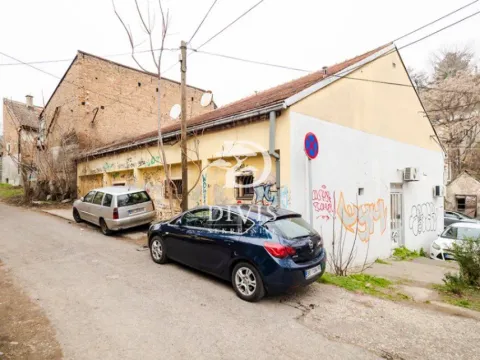 Prodaja, kuća, 133m², Zemun Centar, Zemun Sve Podlokacije - image 3
