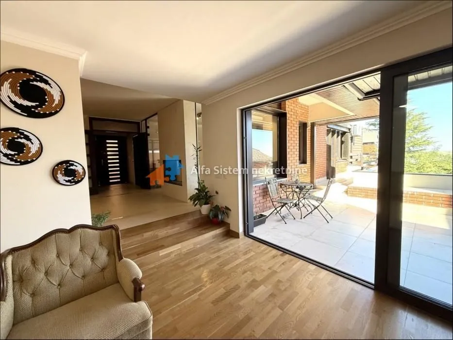 Rent, apartment, 150m², Višnjička Banja, Palilula Sve Podlokacije