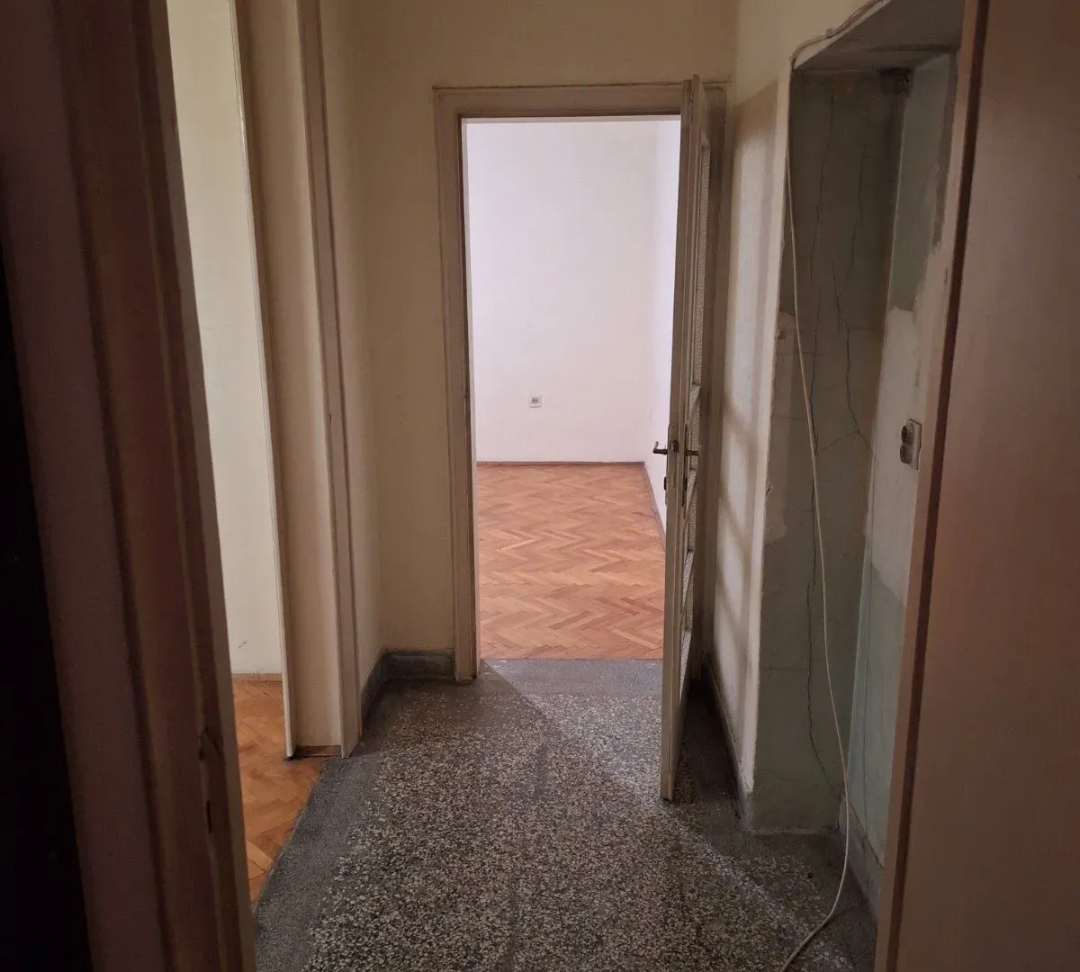 Prodaja, jednosoban stan, 40m², Centar, Podgorica