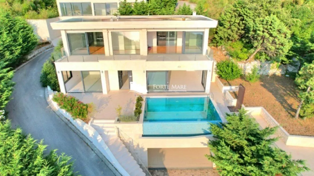 Sale, house, 304m², Blizikuće, Budva