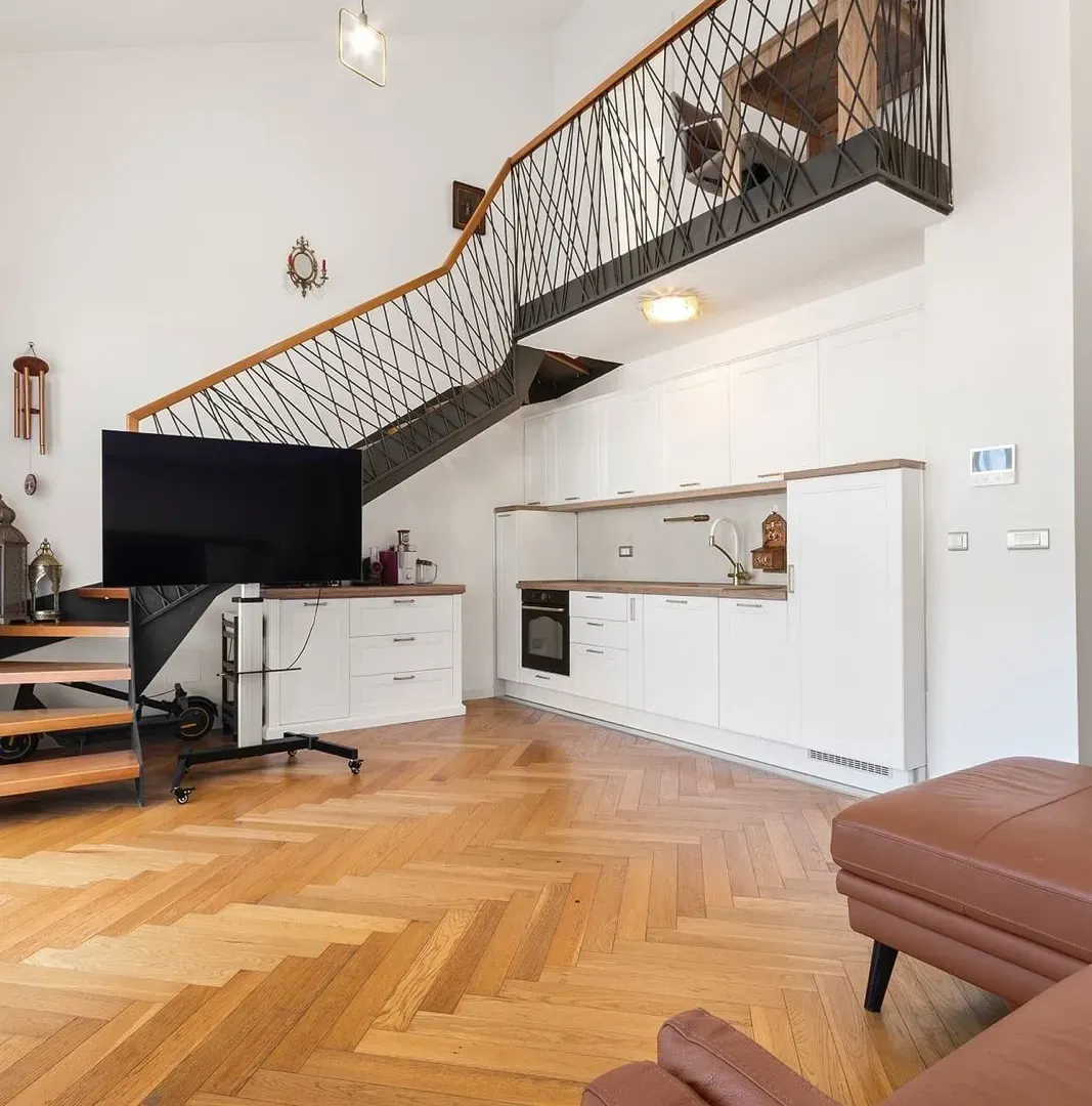 Prodaja, dvosoban stan, 68m², Tivat, Crna Gora