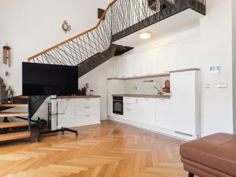 Prodaja, dvosoban stan, 68m², Tivat, Crna Gora - image 11