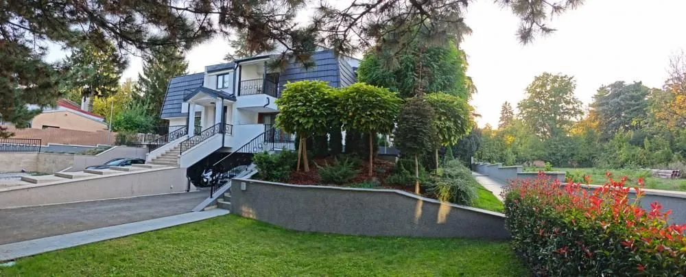 Rent, four bedroom apartment, 115m², Savski Venac, Beograd