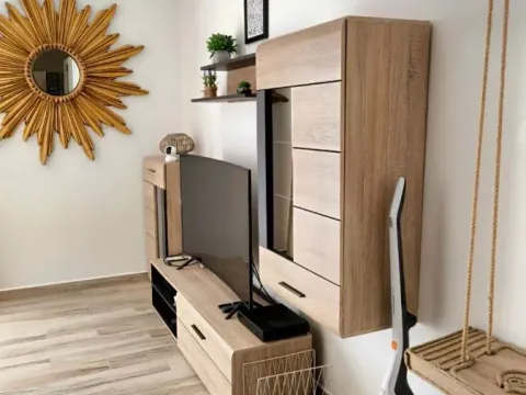 Sale, one bedroom apartment, 35m², Bečići, Budva - image 3